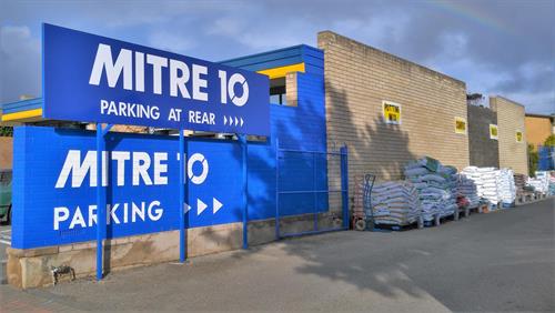 mitre 10 christies beach